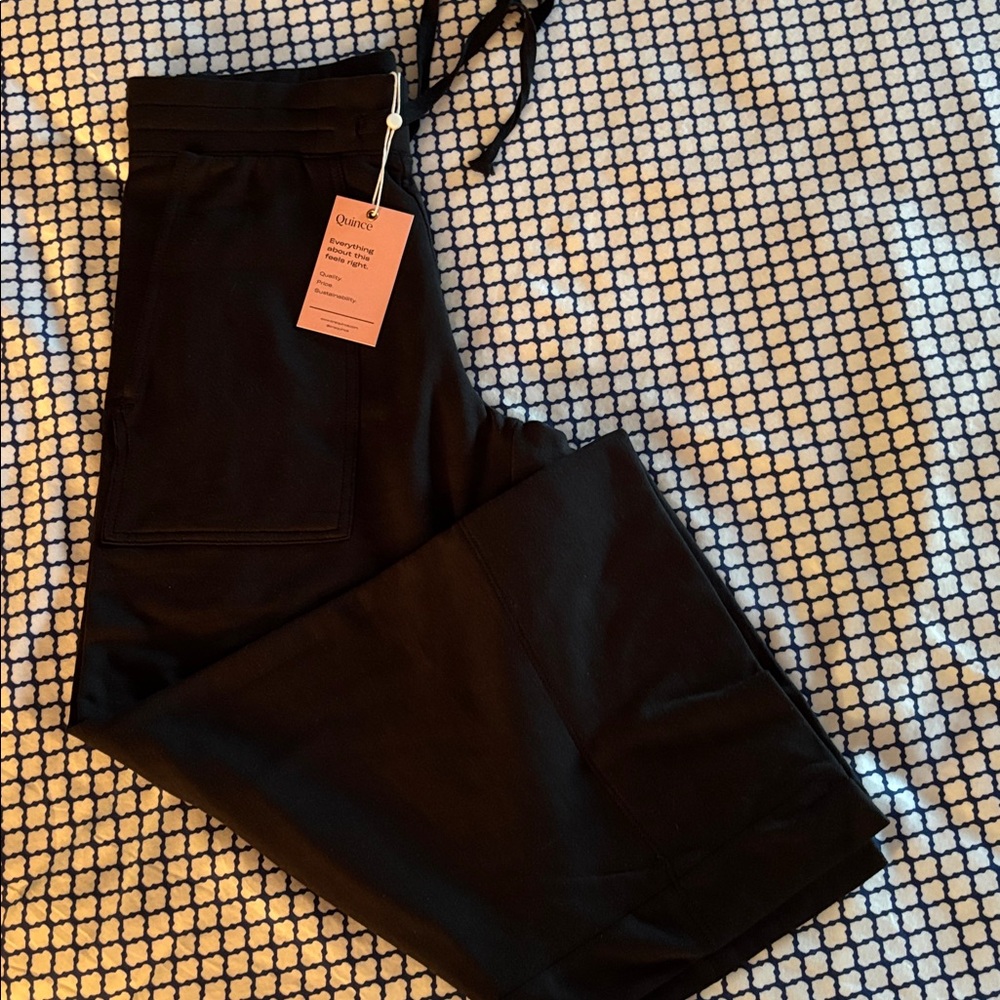 Quince wide legged cropped sweatpants.